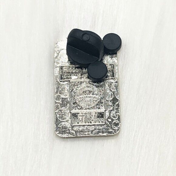 🔮‎ 5/$25 Disney Donald Duck Tiki Face Chaser Pin - Picture 3 of 3